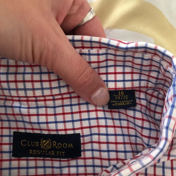 Long sleeve button down - Picture 2 of 2